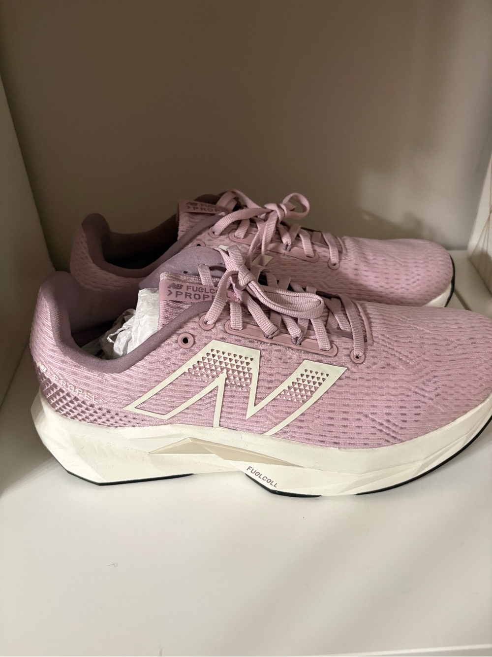 New Balance FuelCell Propel v5